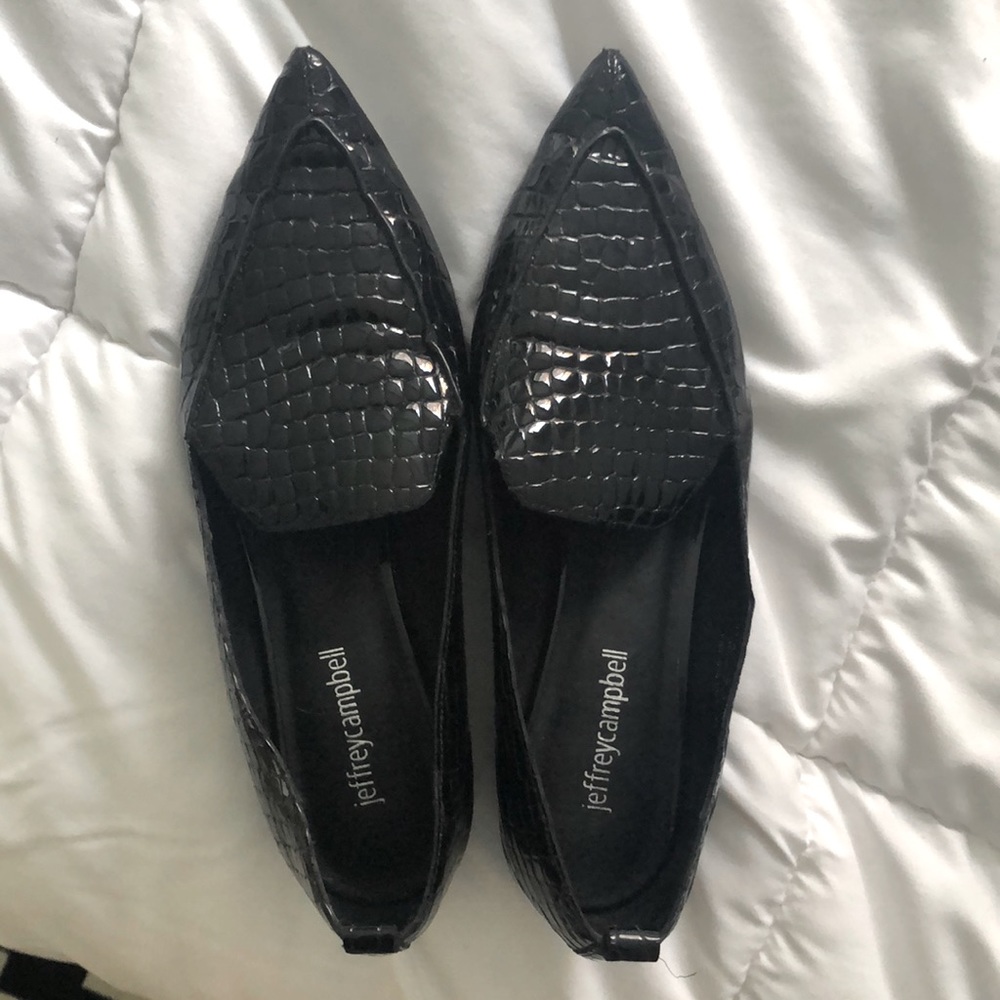 Jeffrey Campbell black alligator flats